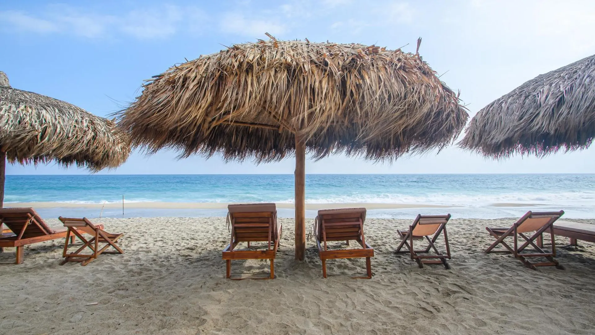 Senda Kokkos Beach Los Naranjos Hotel